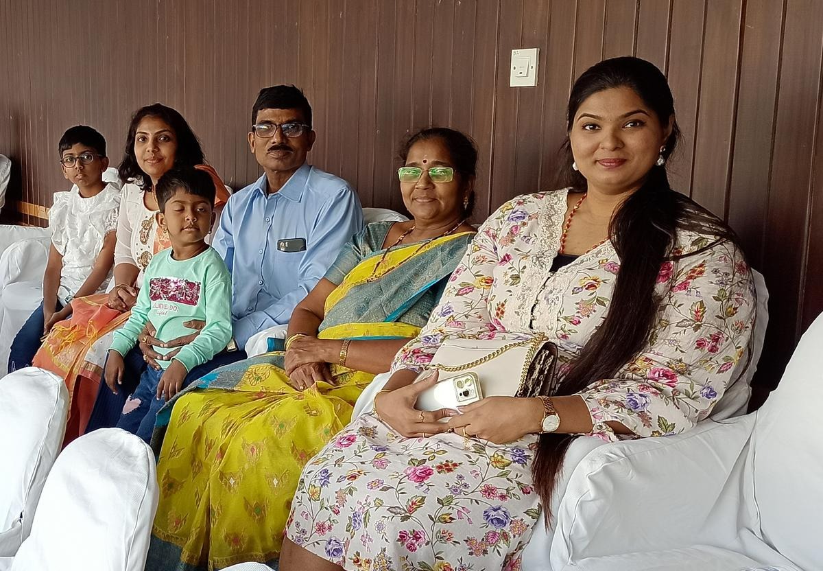 KS Bharat with family 